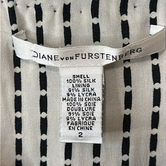 NWOT Diane von furstenberg dancing woman top with cinch tie waist - Picture 8 of 8